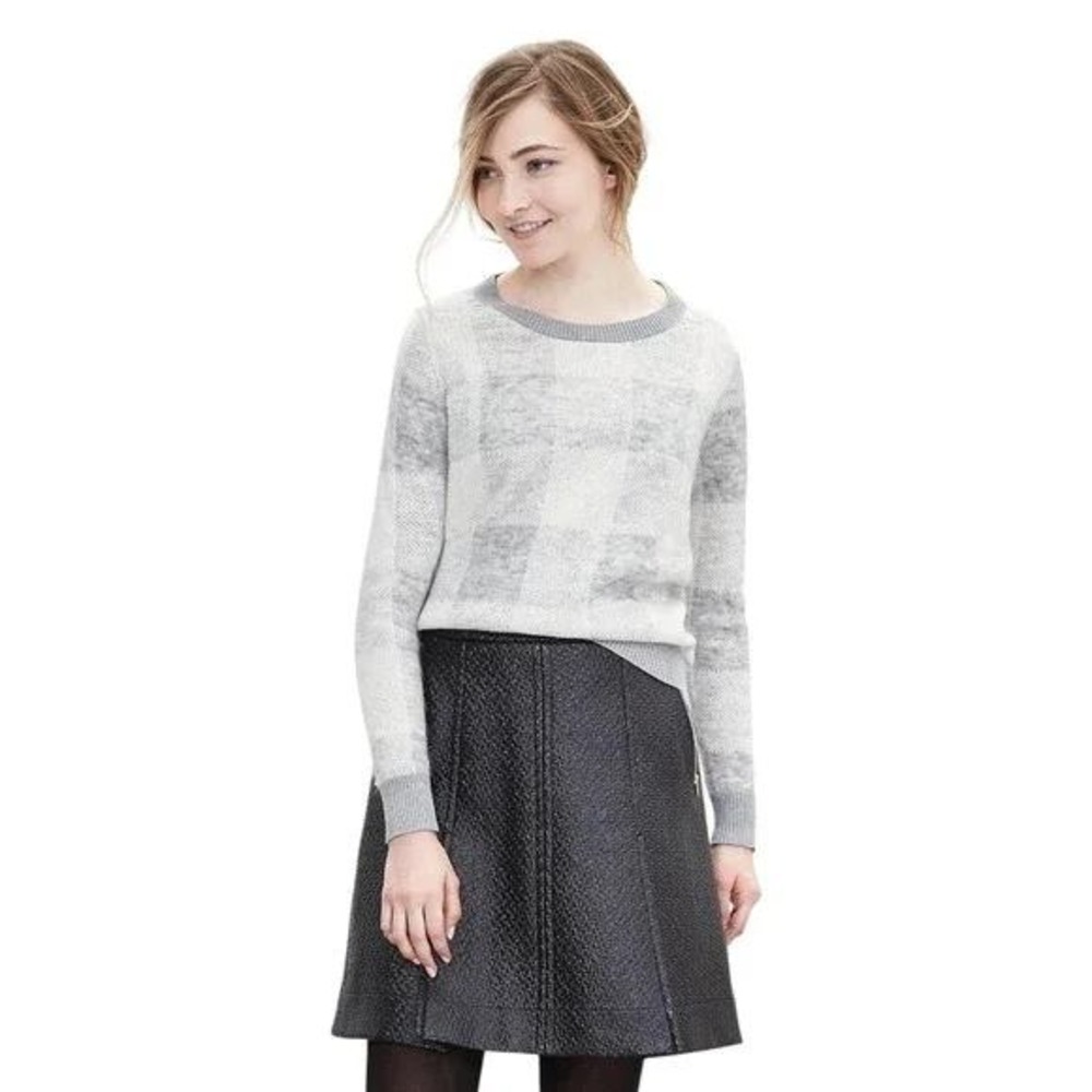 Banana Republic Plaid Sweater Women Size Small Long Sleeve‎ Crew Neck Casual